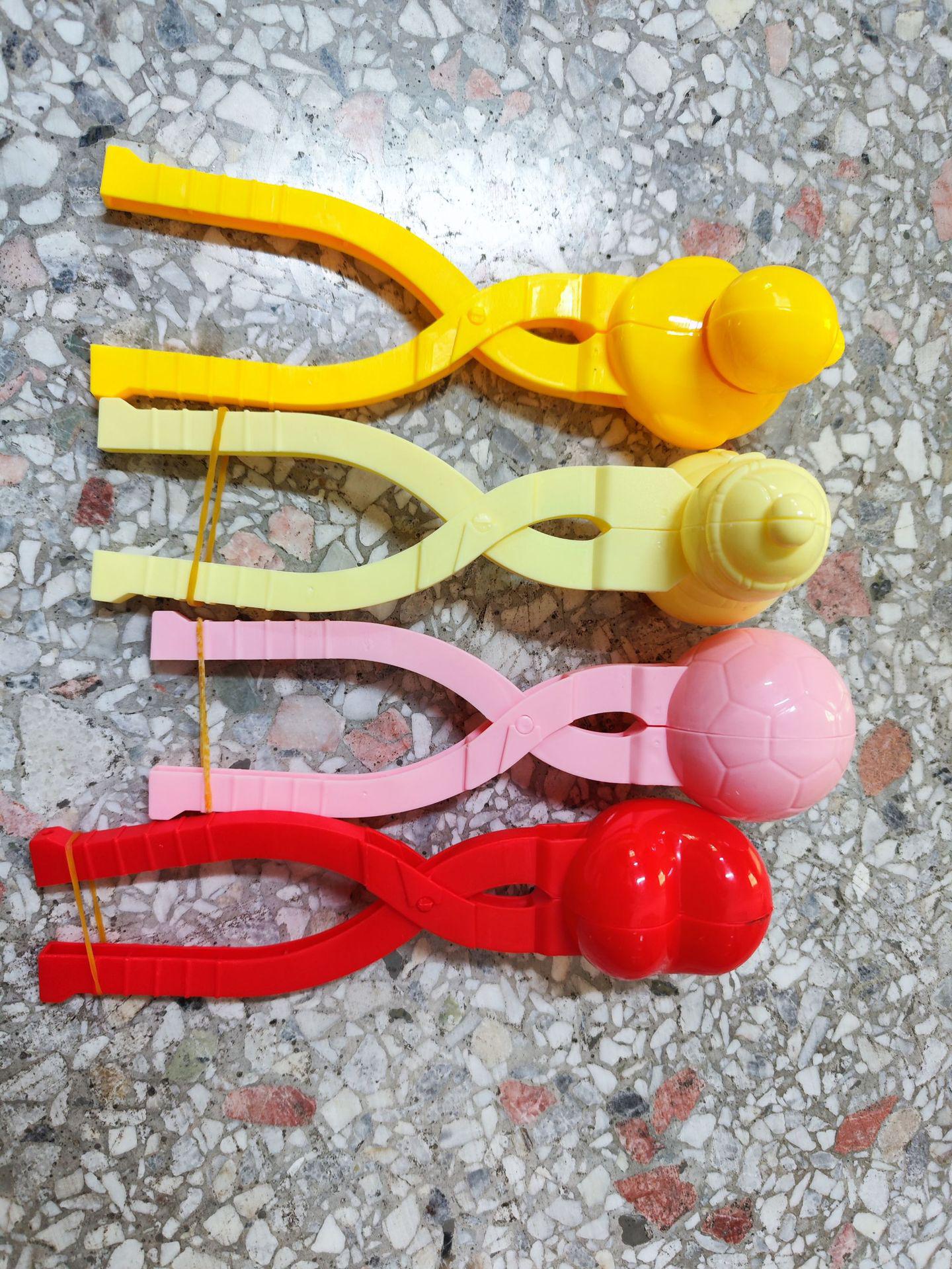 Игрушка Снежколеп Динозавр - Инструмент для Зимней Игры в Снежки и Лепки Снеговика для Детей